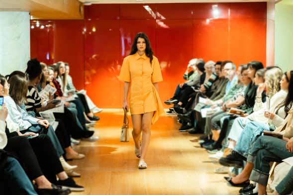 Biglietti per una sfilata di moda alle Gallerie Lafayette